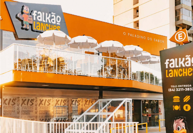 Falkão Lanches inaugura segunda unidade com novo conceito em Caxias do Sul